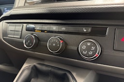 Valkoinen Volkswagen TRANSPORTER 2020 kuva 21.