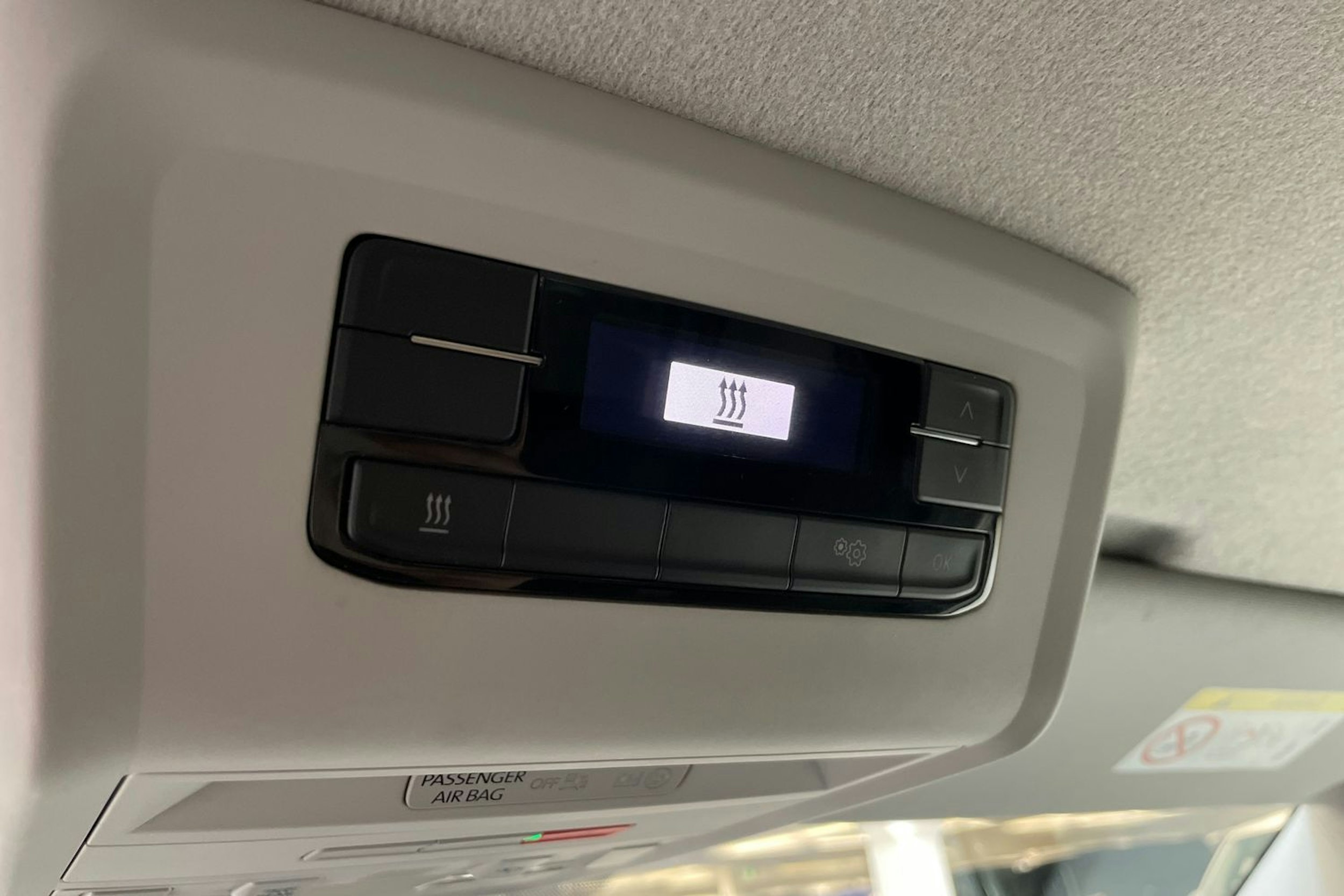 valkoinen Volkswagen Transporter 2020 kuva 22.