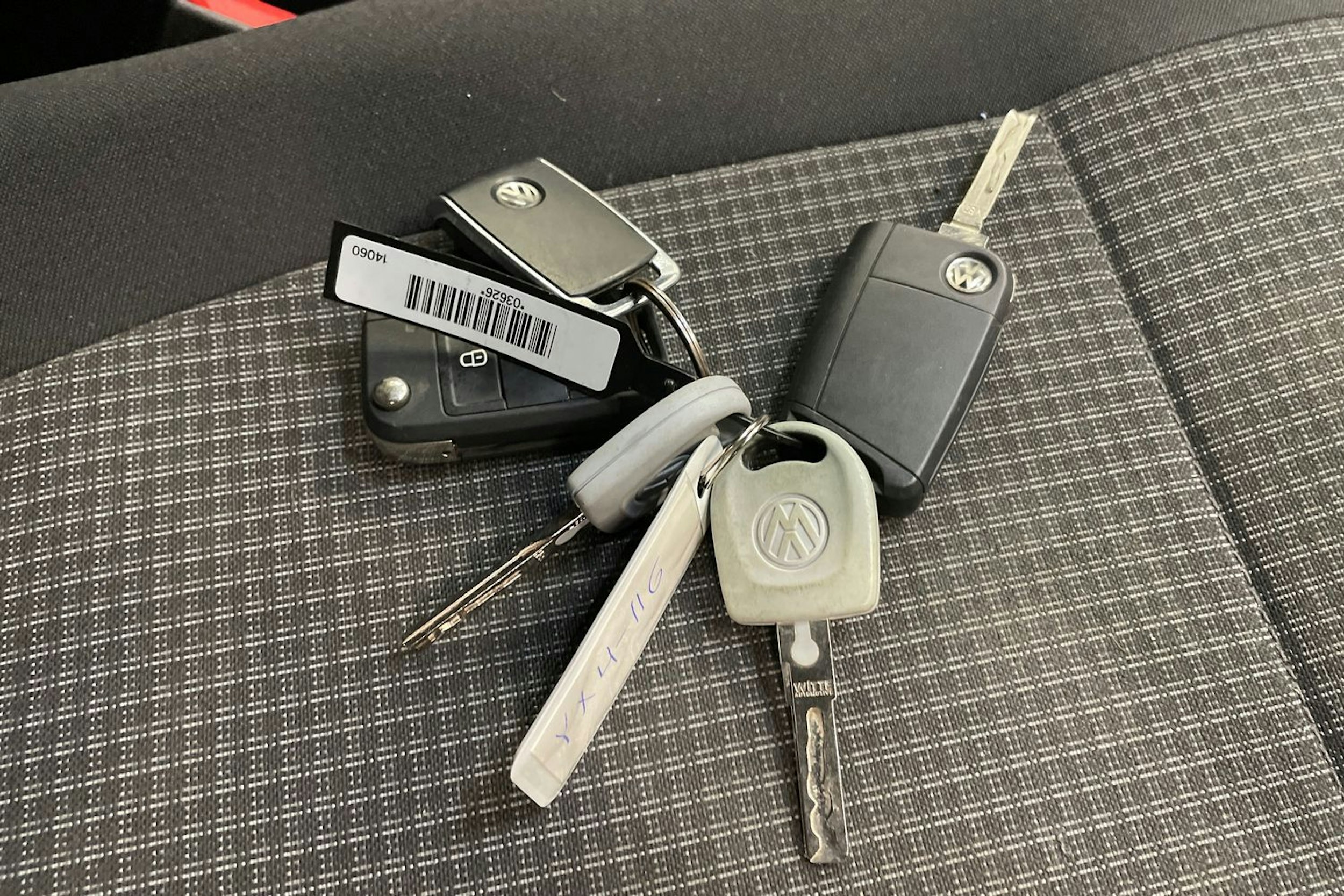 hopea Volkswagen Transporter 2020 kuva 12.