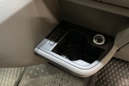 hopea Volkswagen Transporter 2020 kuva 13.