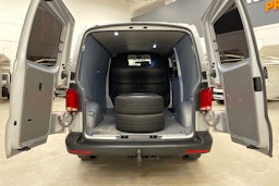 hopea Volkswagen Transporter 2020 kuva 16.