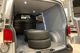 hopea Volkswagen Transporter 2020 kuva 17.