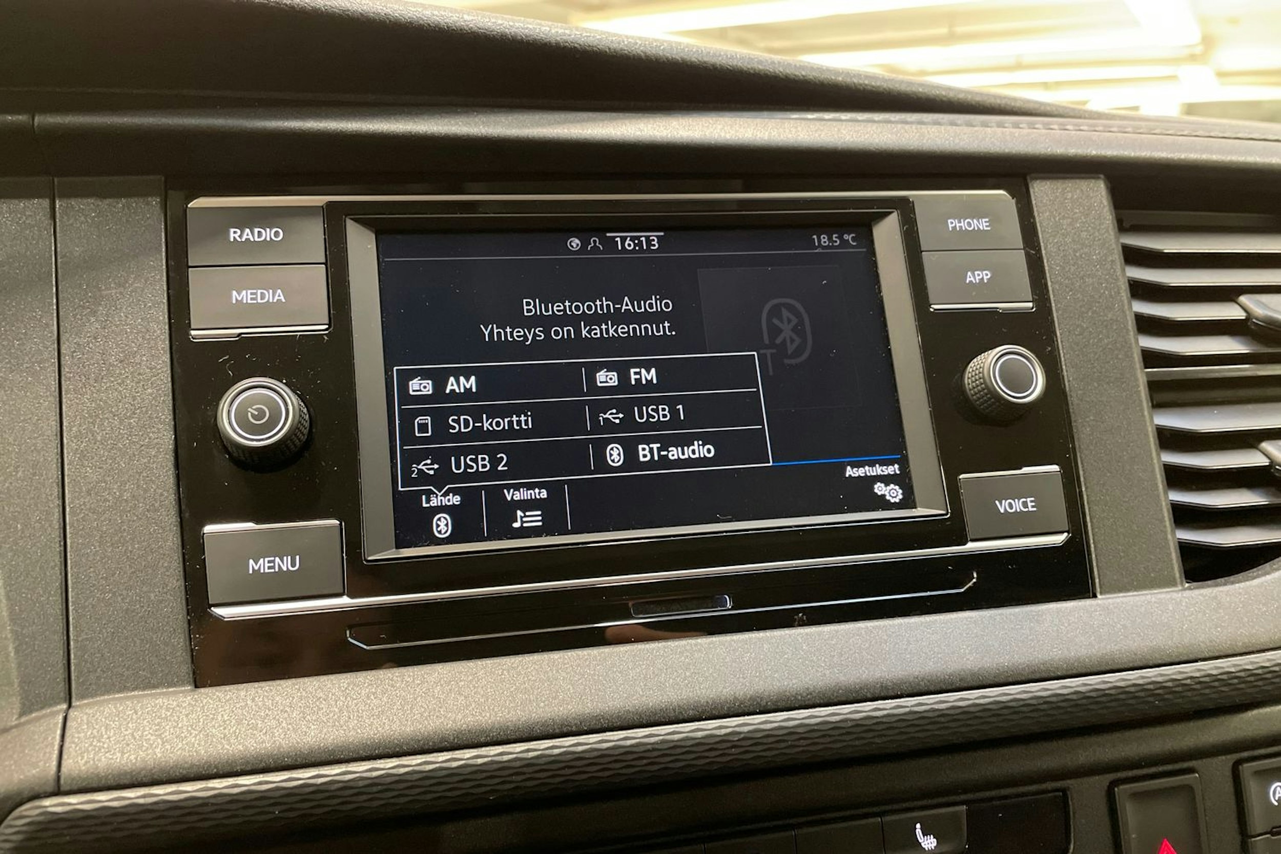 hopea Volkswagen Transporter 2020 kuva 26.