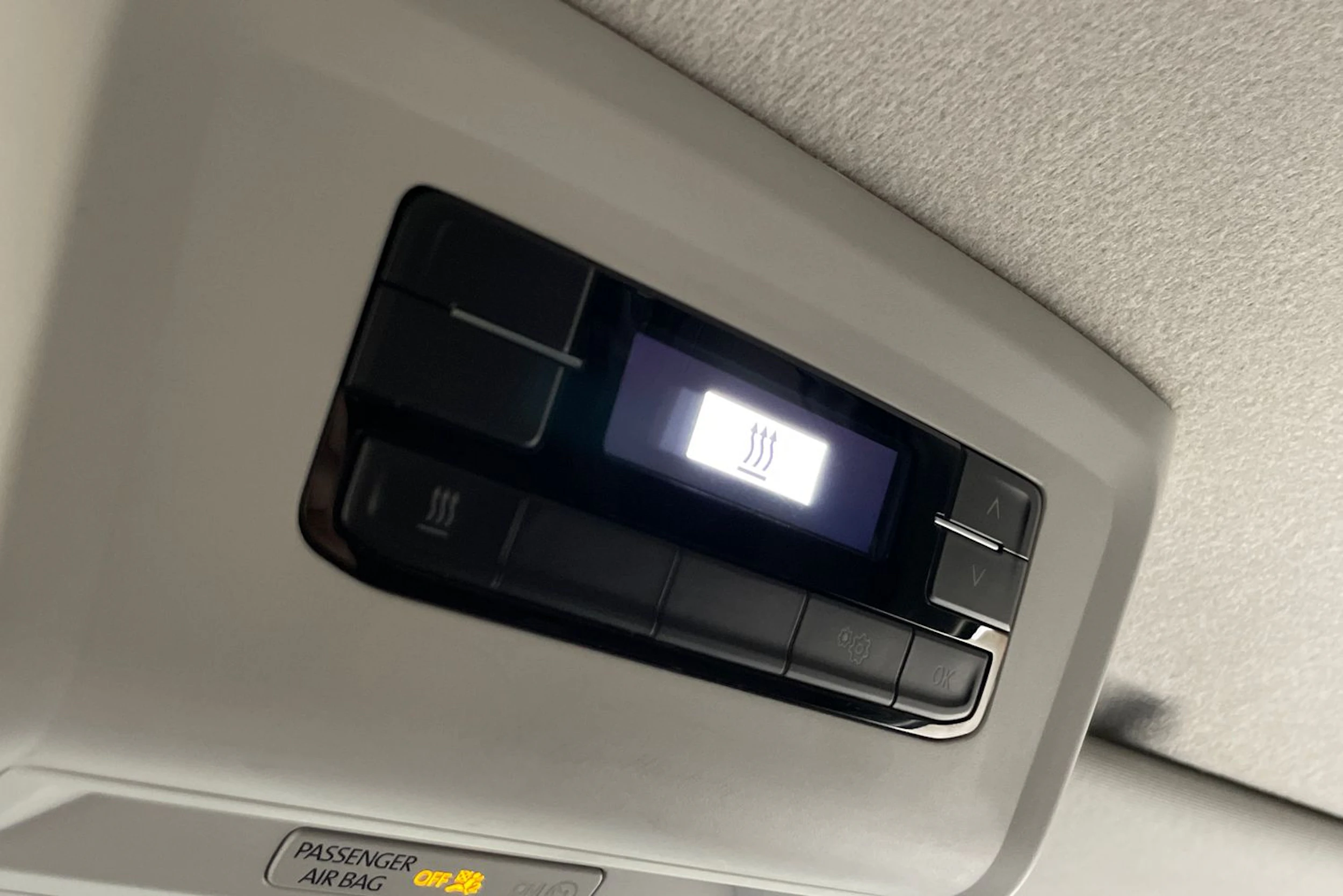 musta Volkswagen Transporter 2020 kuva 26.