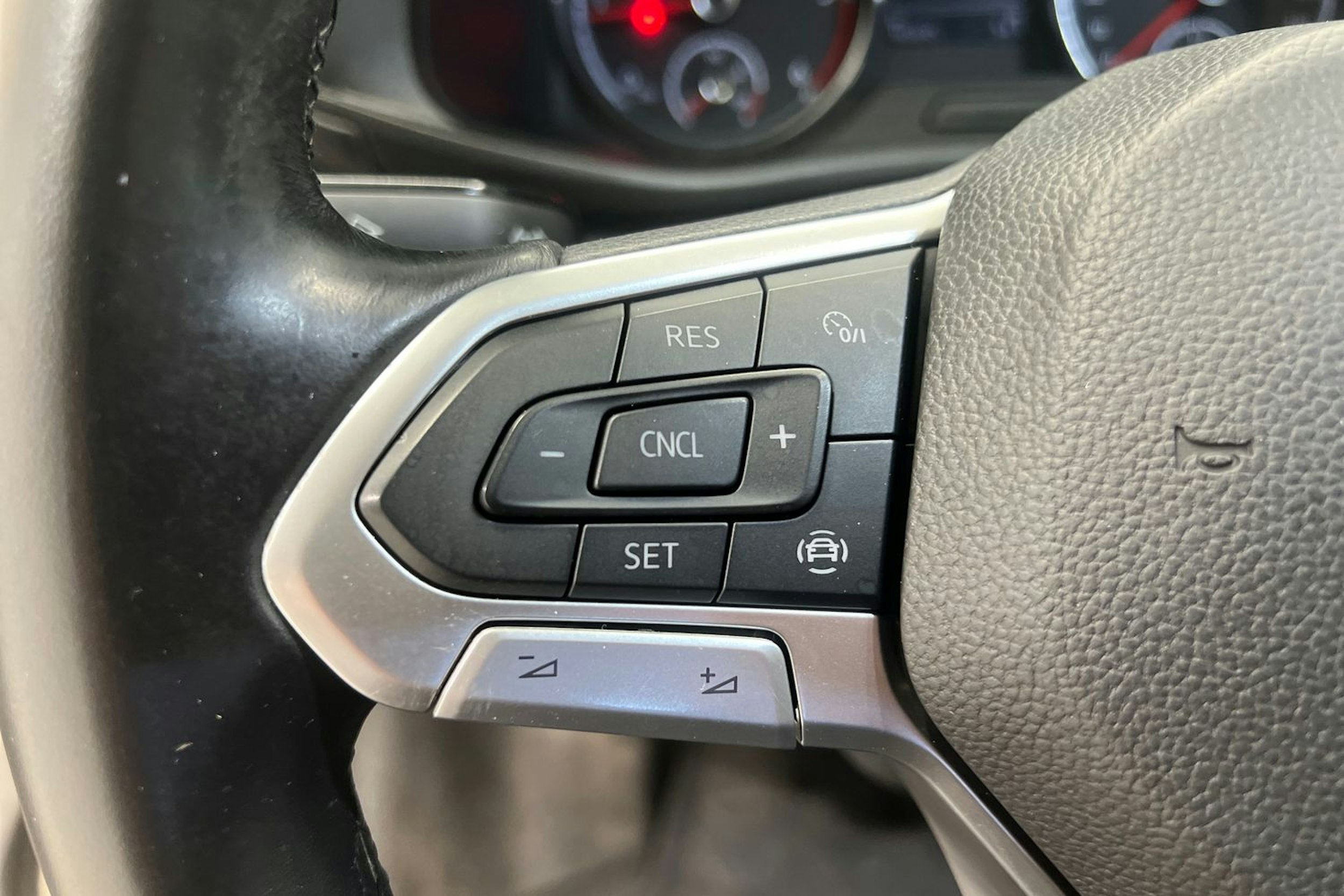 hopea Volkswagen Transporter 2020 kuva 14.