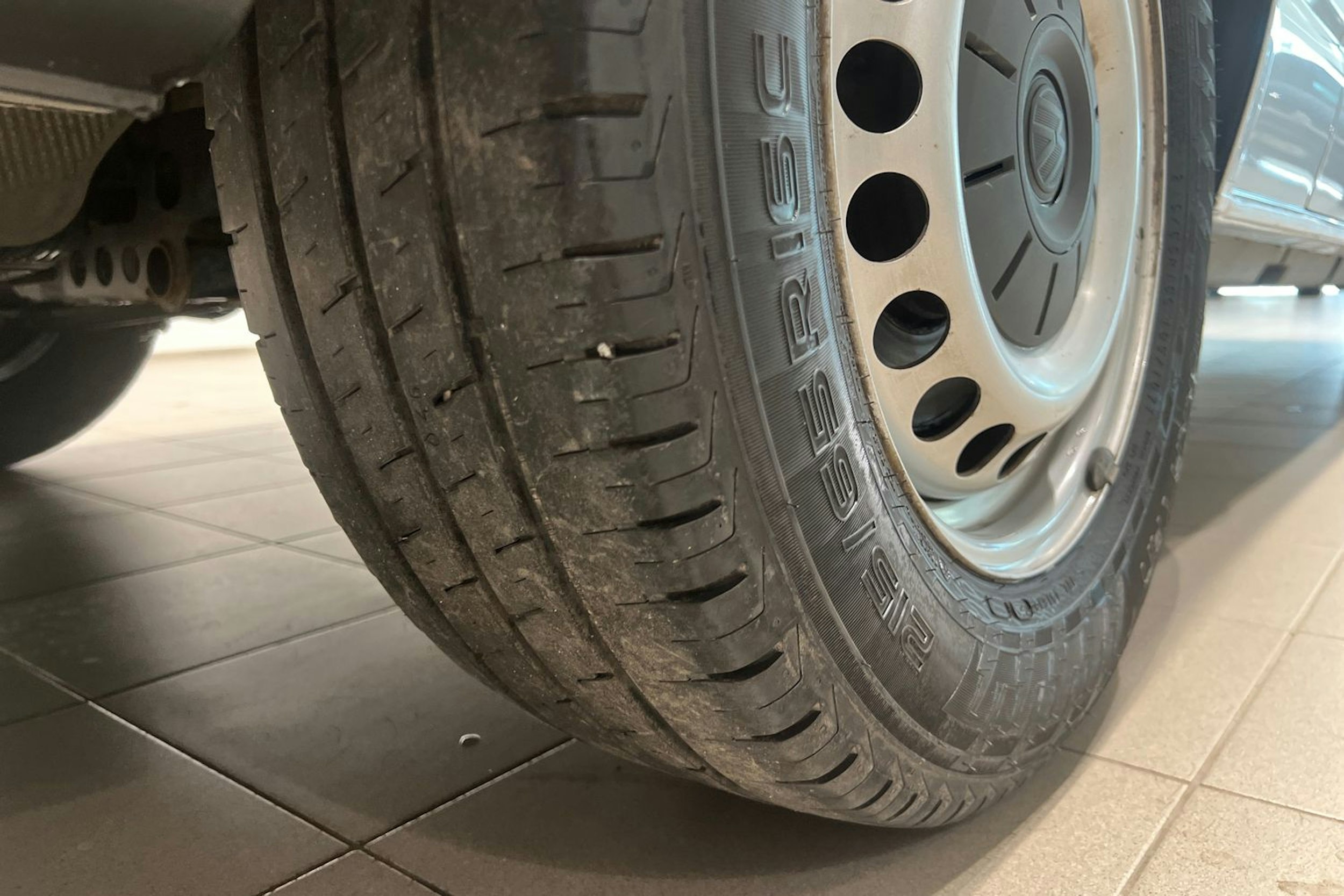 hopea Volkswagen Transporter 2020 kuva 21.
