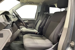 harmaa Volkswagen Transporter 2020 kuva 10.