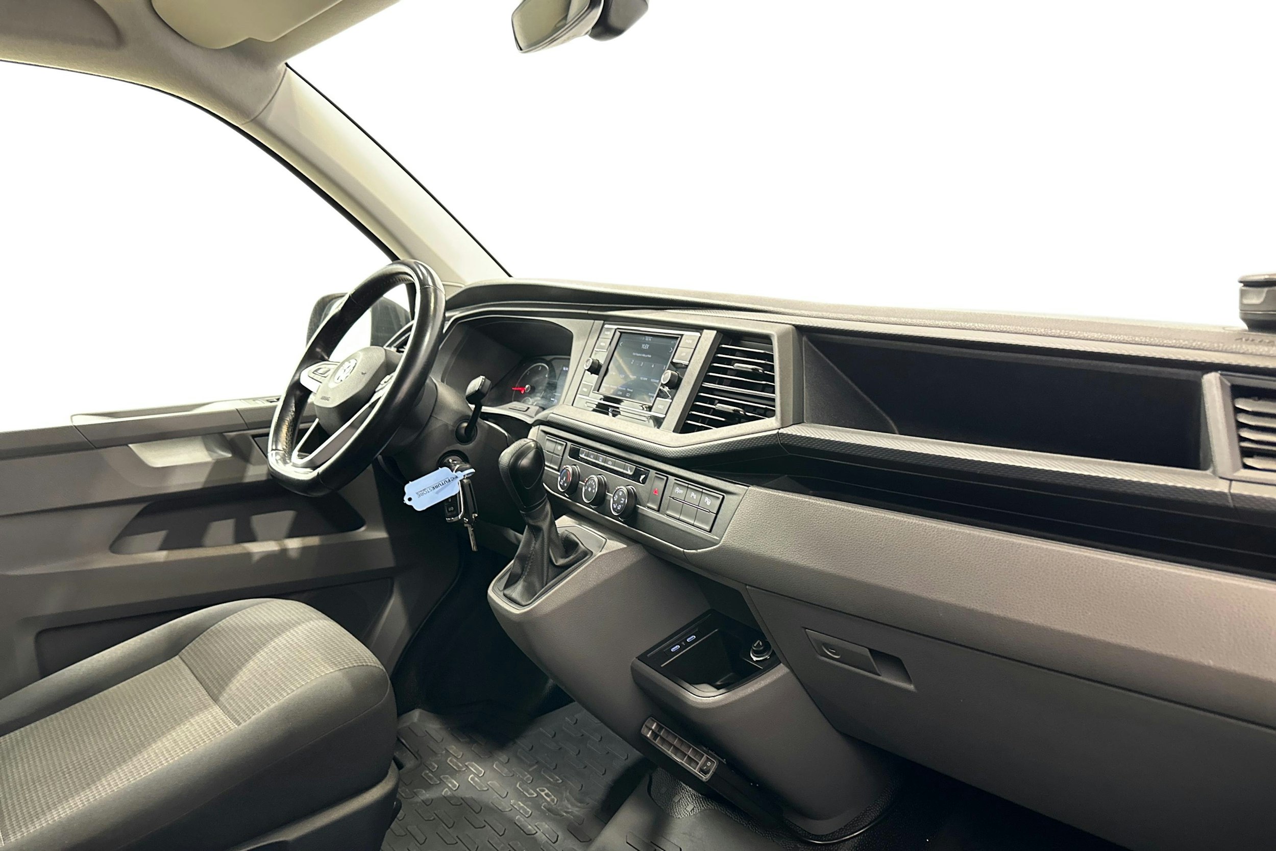 harmaa Volkswagen Transporter 2020 kuva 11.