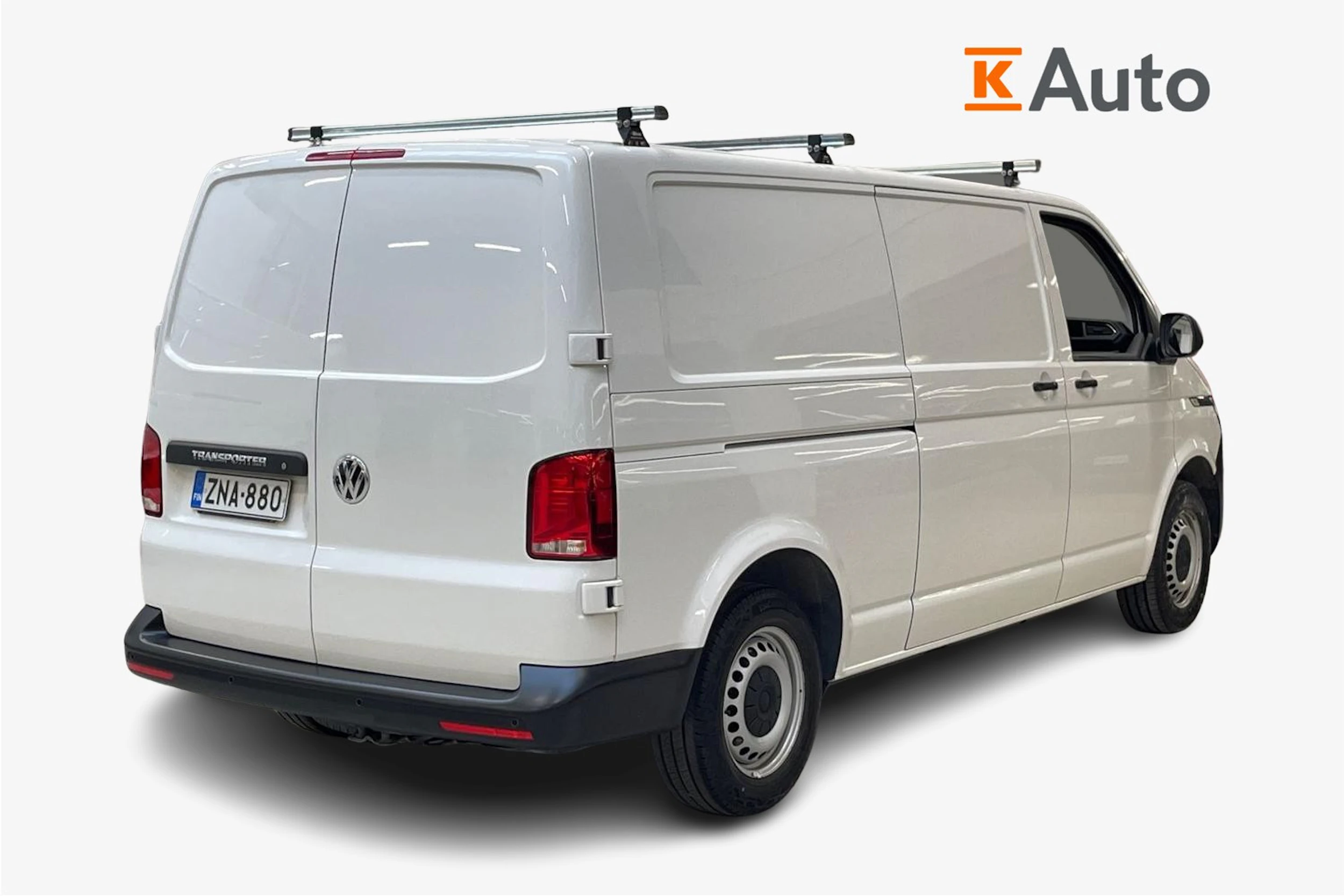 valkoinen Volkswagen Transporter 2020 kuva 3.