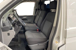 valkoinen Volkswagen Transporter 2020 kuva 8.