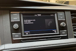 valkoinen Volkswagen Transporter 2020 kuva 22.