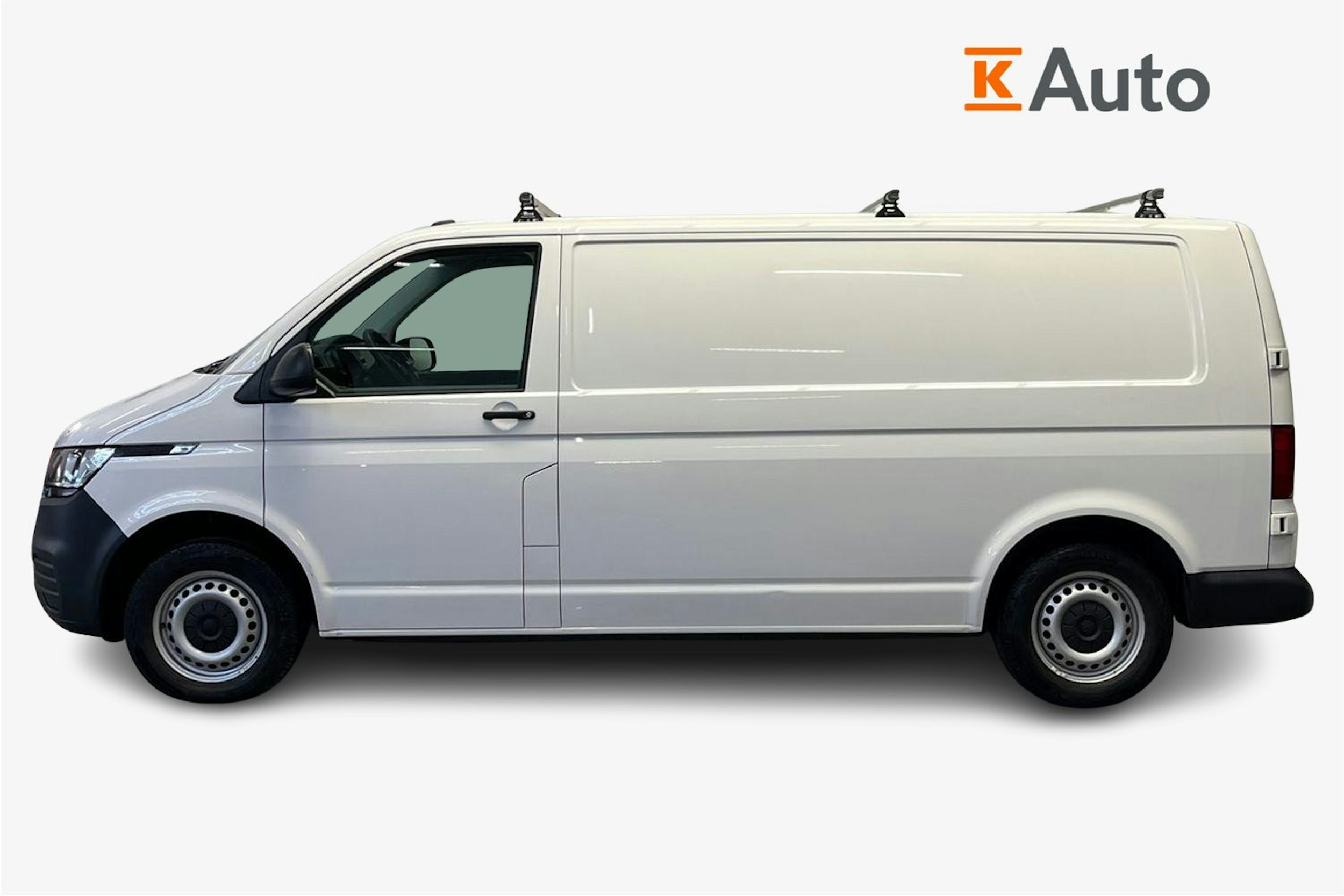 Valkoinen Volkswagen Transporter 2020 kuva 6.