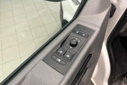 Valkoinen Volkswagen TRANSPORTER 2020 kuva 14.