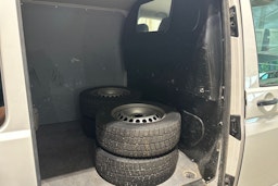 Valkoinen Volkswagen TRANSPORTER 2020 kuva 26.