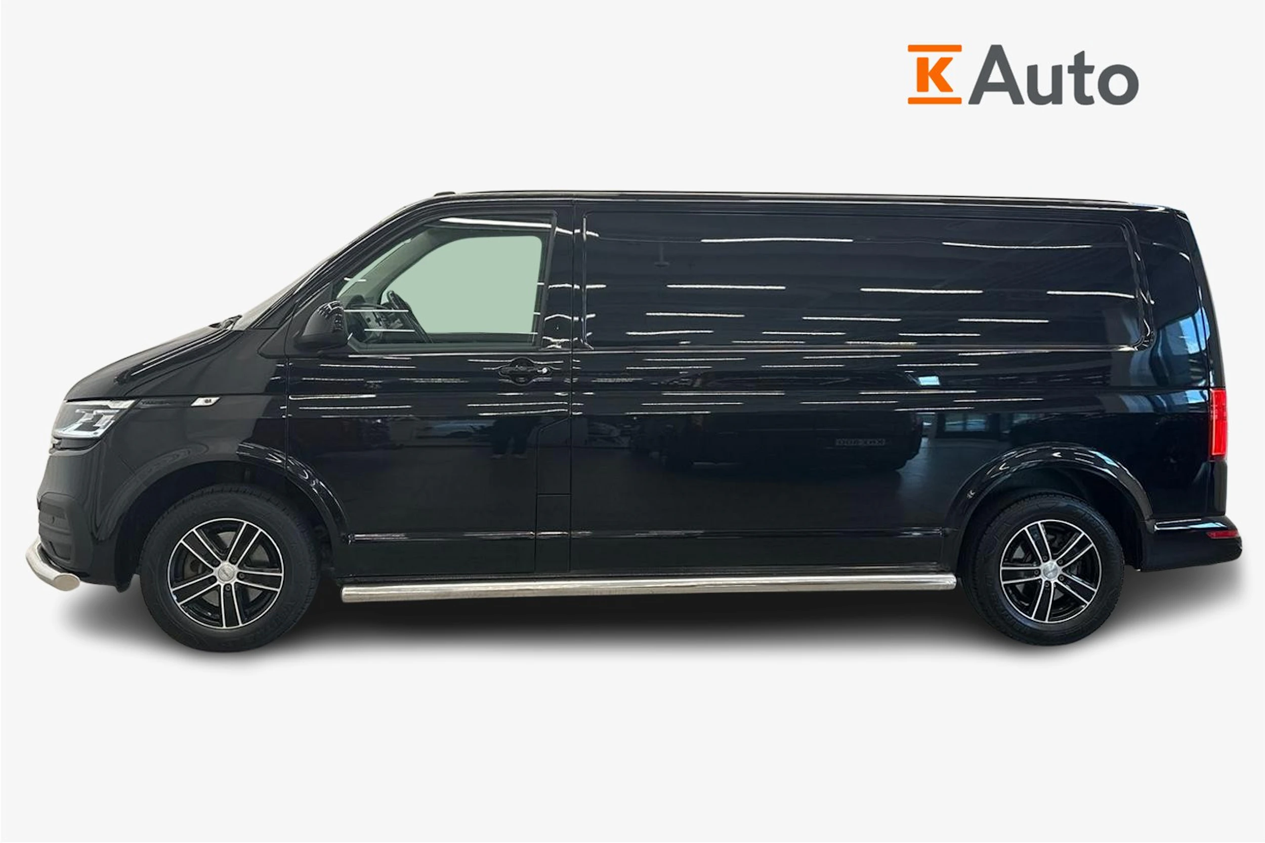musta Volkswagen Transporter 2020 kuva 5.