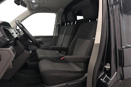 musta Volkswagen Transporter 2020 kuva 8.