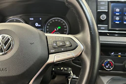 musta Volkswagen Transporter 2020 kuva 13.