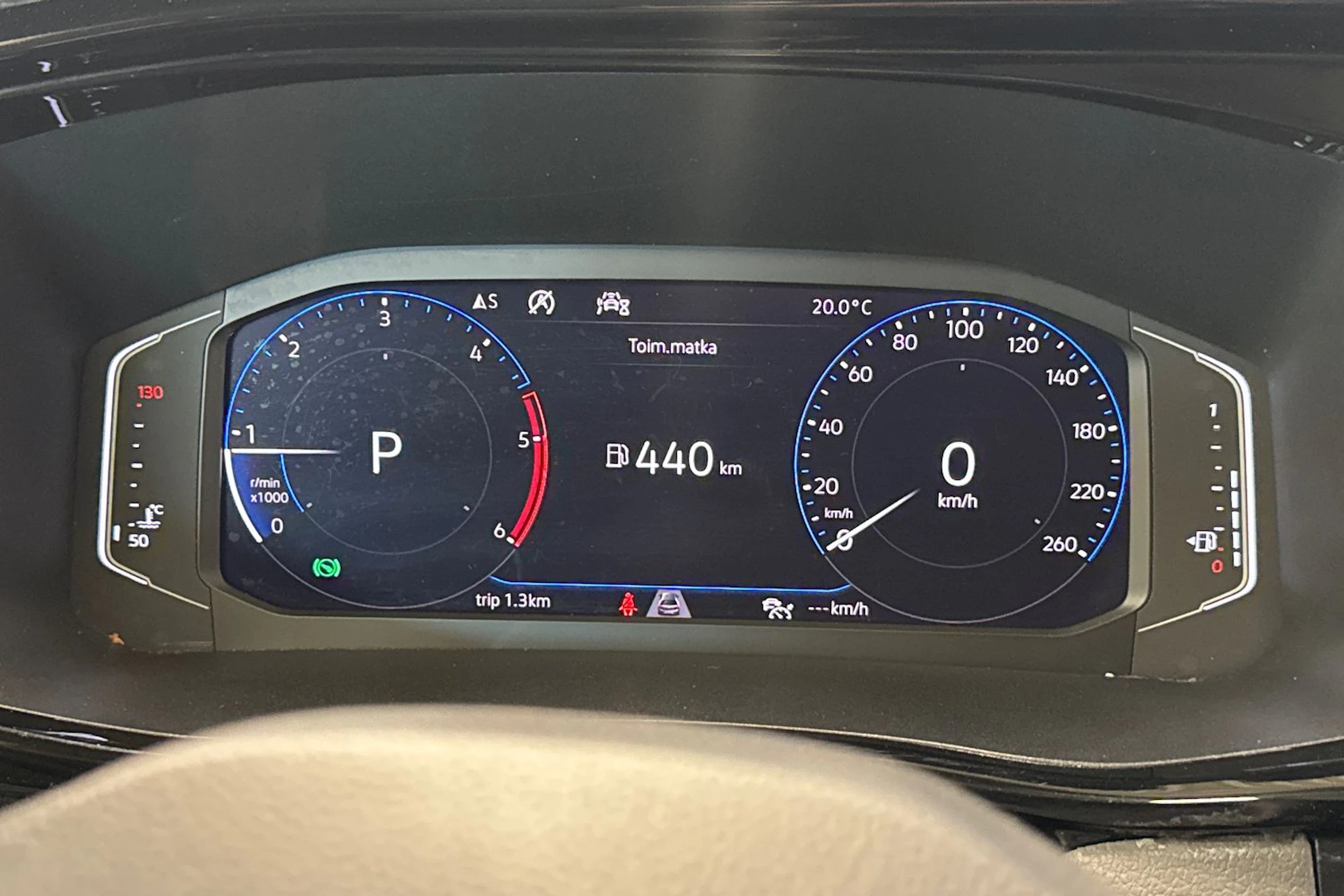 sininen Volkswagen Transporter 2020 kuva 14.