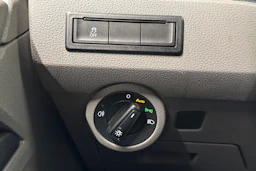 Sininen Volkswagen TRANSPORTER 2020 kuva 19.