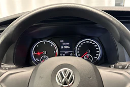 sininen Volkswagen Transporter 2020 kuva 15.