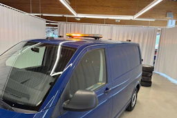 sininen Volkswagen Transporter 2020 kuva 28.