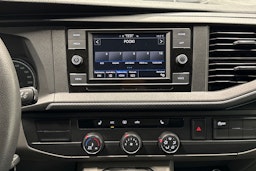 Sininen Volkswagen TRANSPORTER 2020 kuva 18.