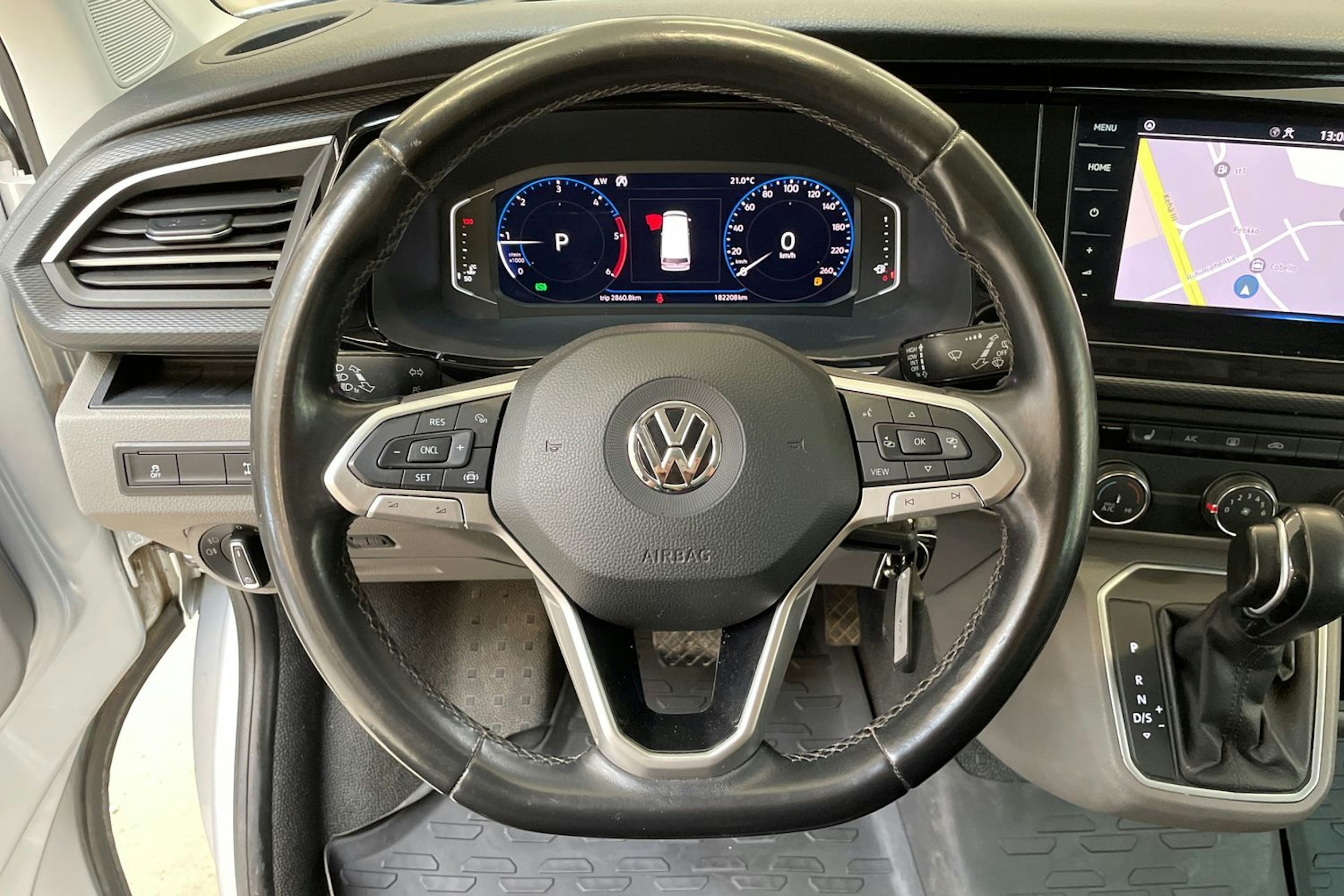 hopea Volkswagen Transporter 2020 kuva 17.