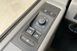 hopea Volkswagen Transporter 2020 kuva 30.