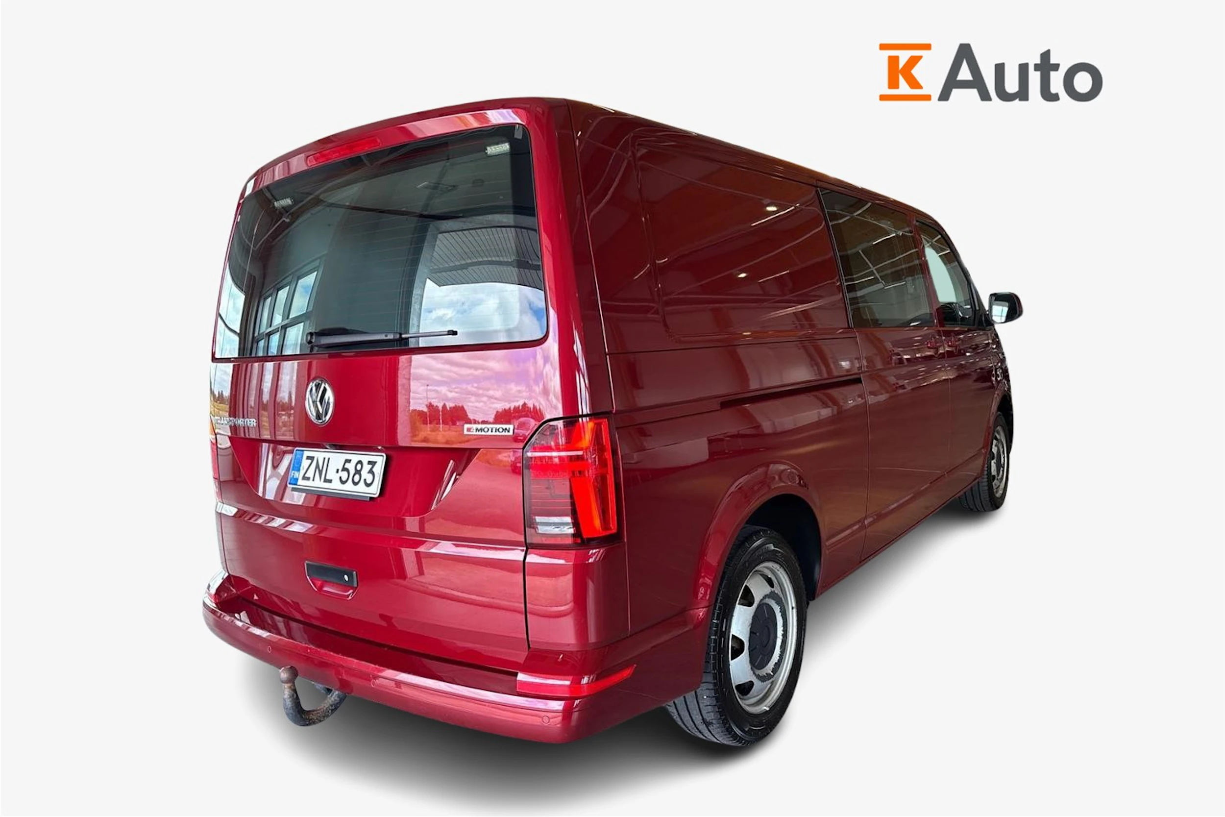 Punainen Volkswagen TRANSPORTER 2020 kuva 3.