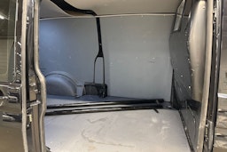 Musta Volkswagen TRANSPORTER 2020 kuva 13.