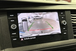 Musta Volkswagen TRANSPORTER 2020 kuva 22.