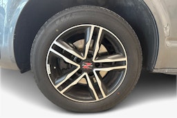 harmaa Volkswagen Transporter 2020 kuva 11.