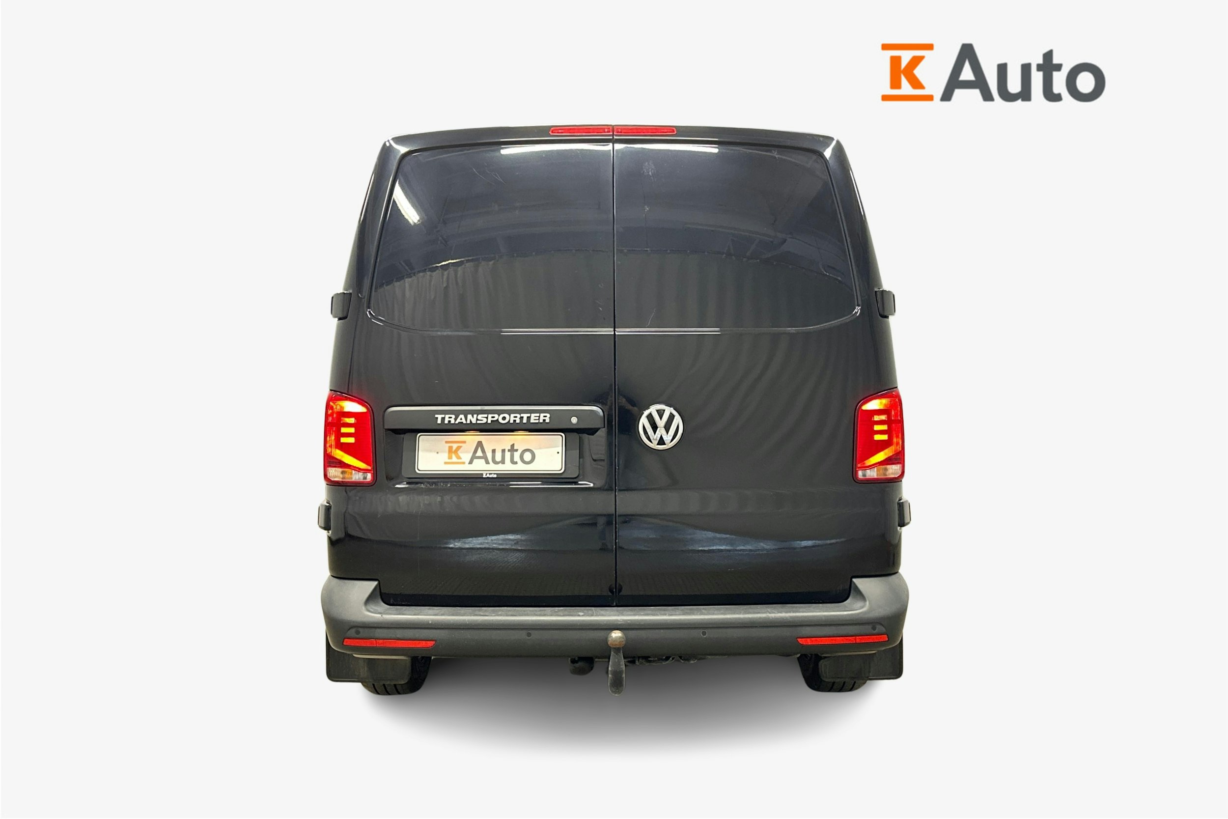 musta Volkswagen Transporter 2021 kuva 3.