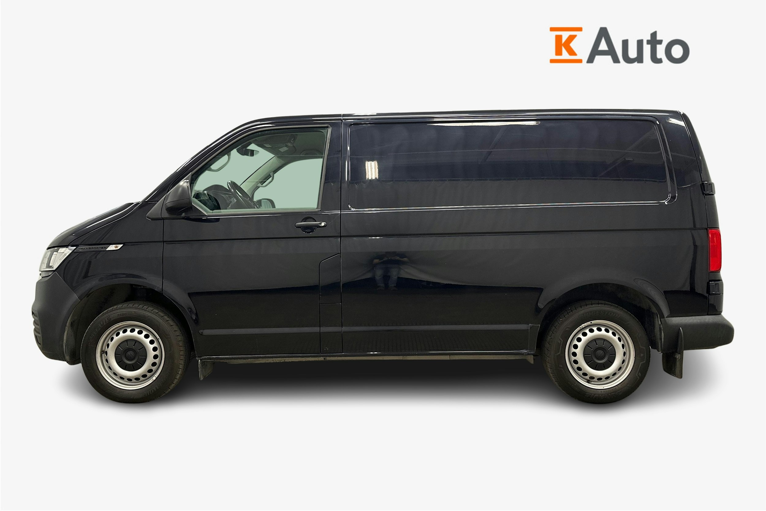 musta Volkswagen Transporter 2021 kuva 5.