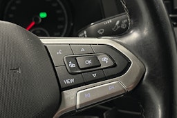 musta Volkswagen Transporter 2021 kuva 16.
