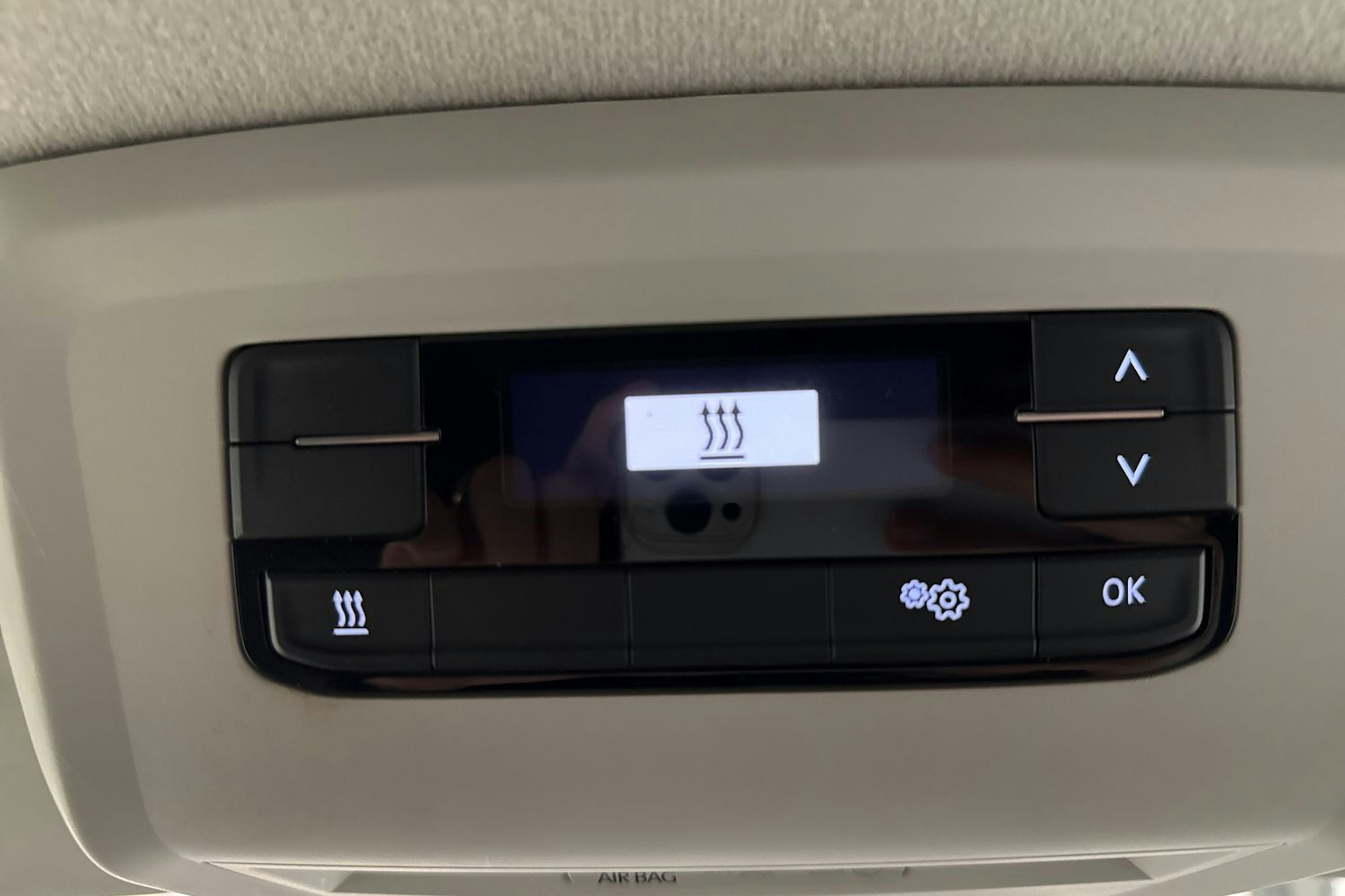 sininen Volkswagen Transporter 2021 kuva 26.