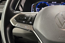 musta Volkswagen Transporter 2021 kuva 12.