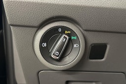 musta Volkswagen Transporter 2021 kuva 21.