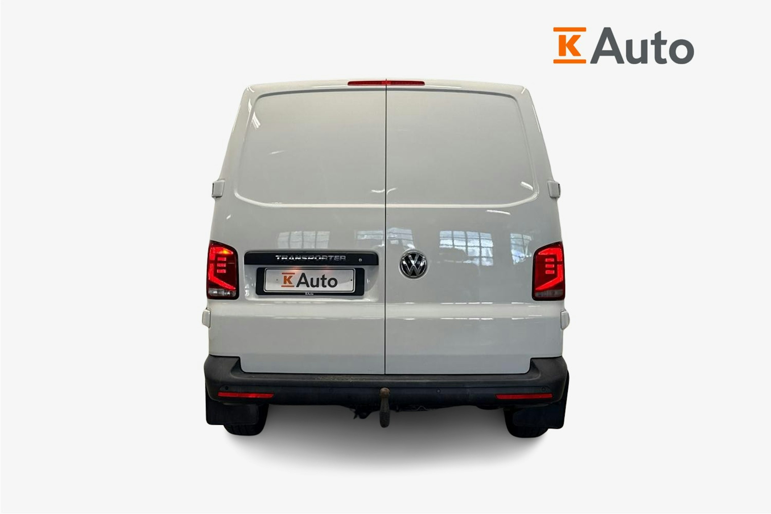 valkoinen Volkswagen Transporter 2021 kuva 3.