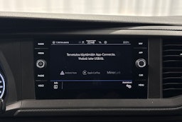 valkoinen Volkswagen Transporter 2021 kuva 16.
