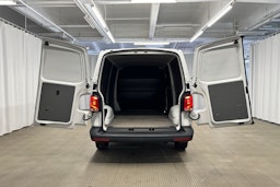 valkoinen Volkswagen Transporter 2021 kuva 9.
