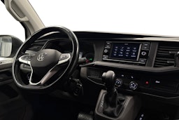 valkoinen Volkswagen Transporter 2021 kuva 7.