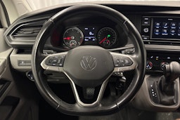 valkoinen Volkswagen Transporter 2021 kuva 15.