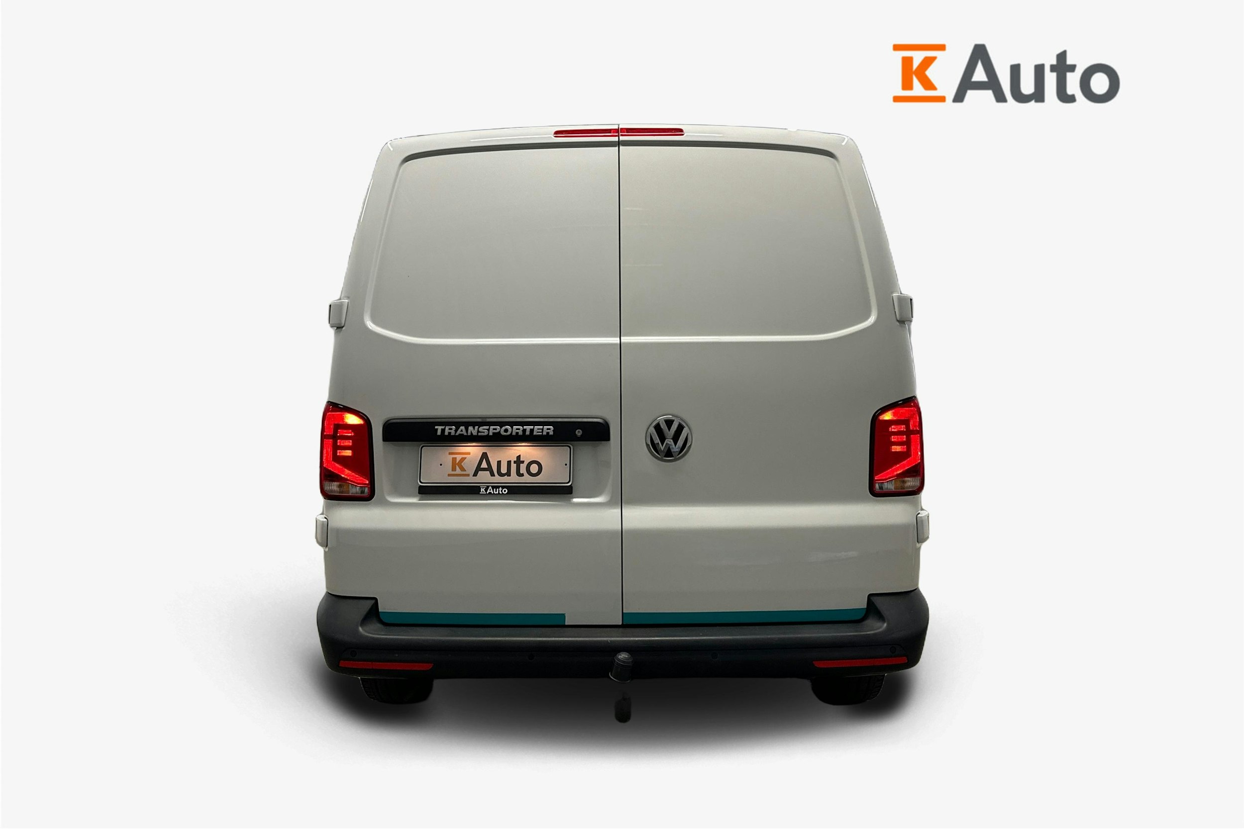 valkoinen Volkswagen Transporter 2021 kuva 3.