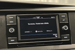 valkoinen Volkswagen Transporter 2021 kuva 16.