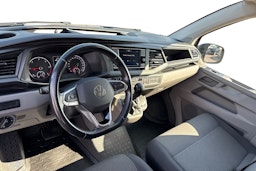 Sininen Volkswagen TRANSPORTER 2021 kuva 7.
