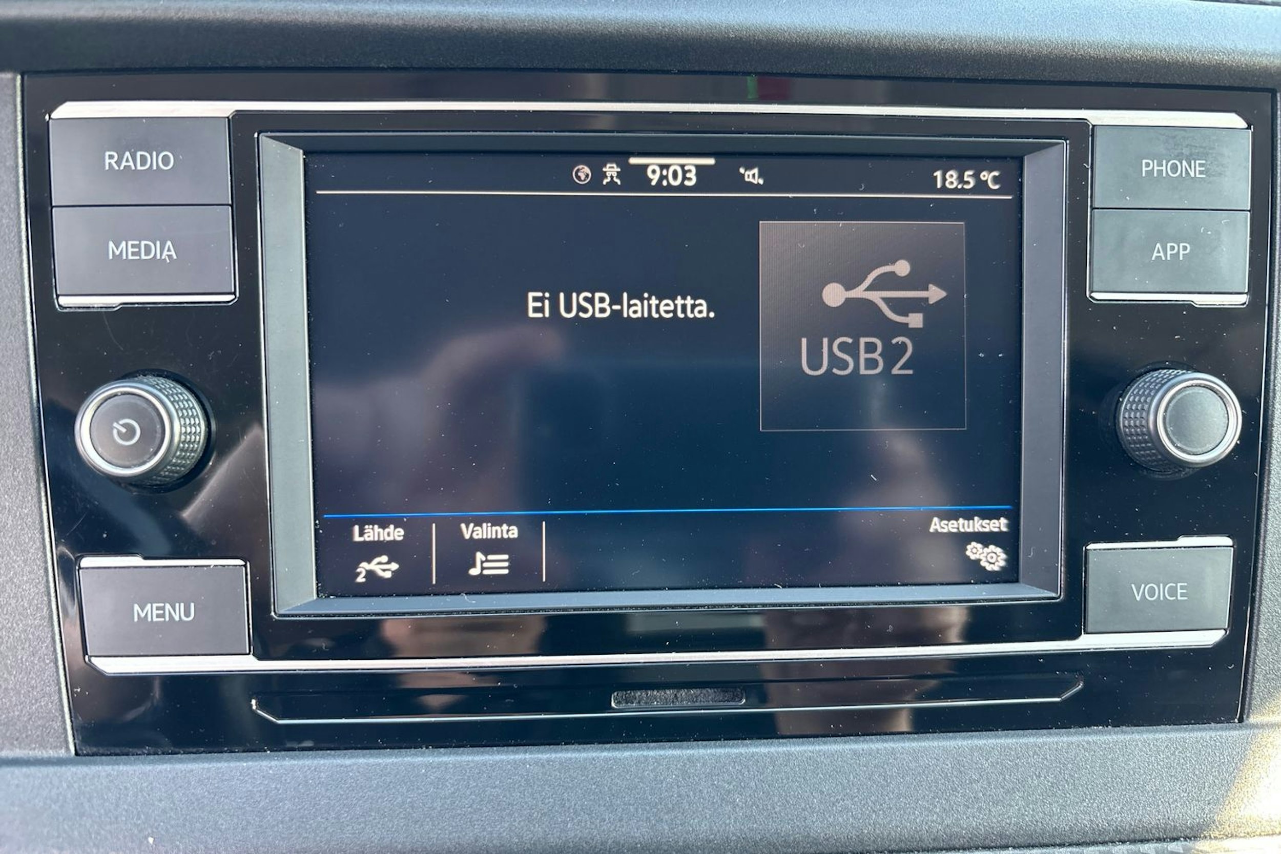 Sininen Volkswagen TRANSPORTER 2021 kuva 20.