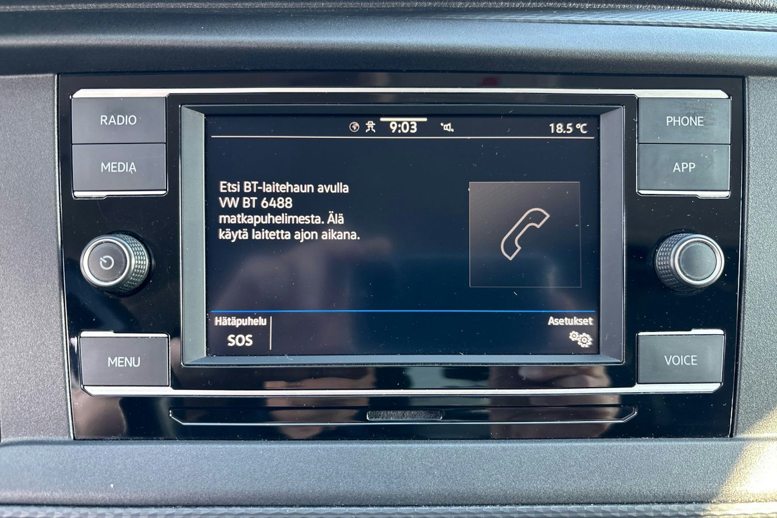 Sininen Volkswagen TRANSPORTER 2021 kuva 21.
