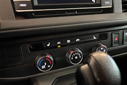 Harmaa Volkswagen TRANSPORTER 2021 kuva 19.