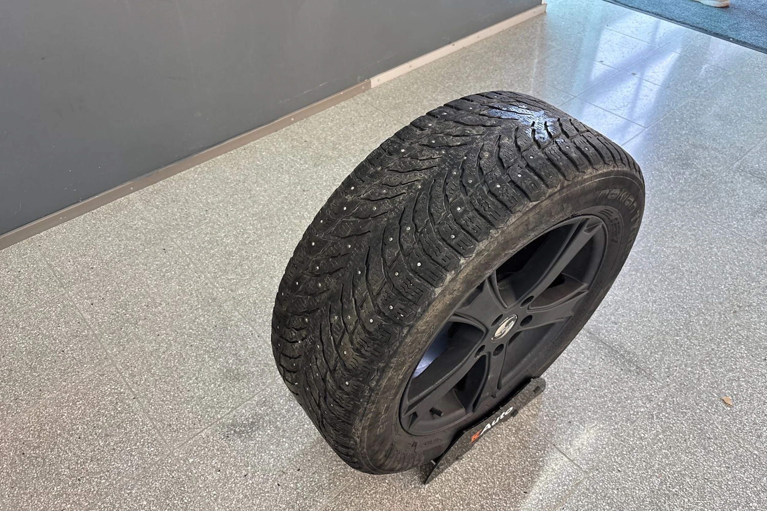Harmaa Volkswagen TRANSPORTER 2021 kuva 21.